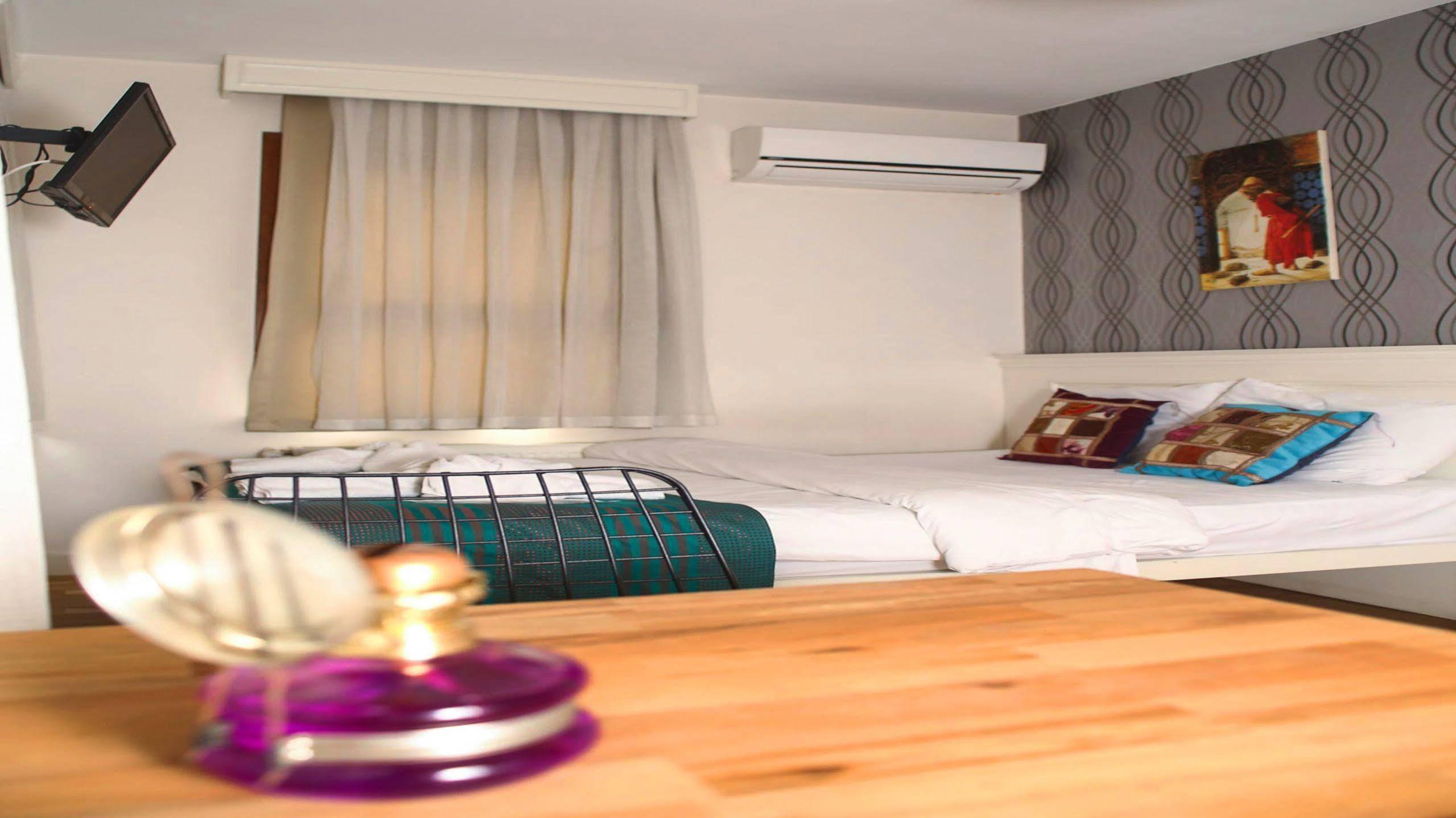 Neva Flats Taksim Hotel Istanbul Ngoại thất bức ảnh